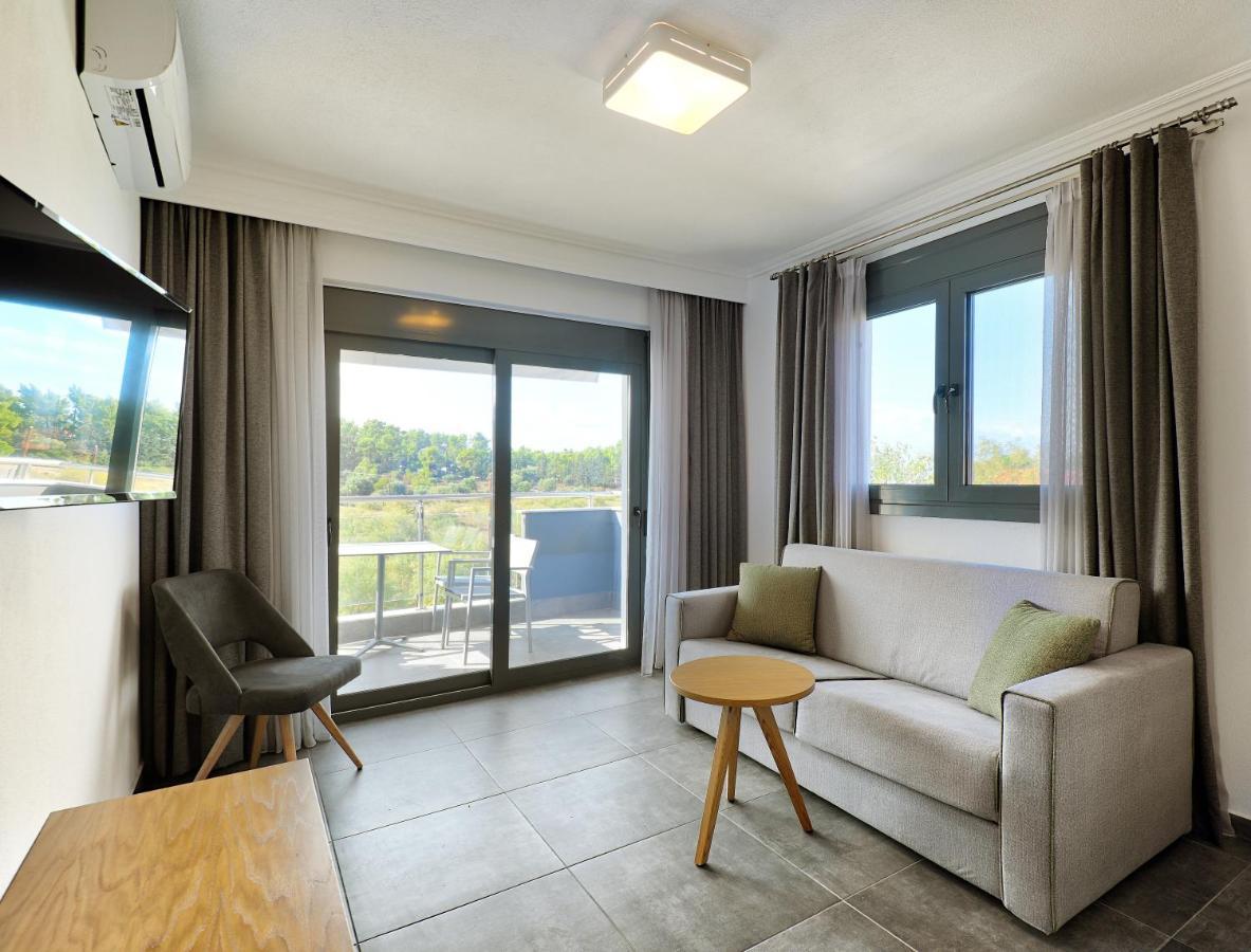 Botanica Luxury Suites Neos Marmaras Ngoại thất bức ảnh