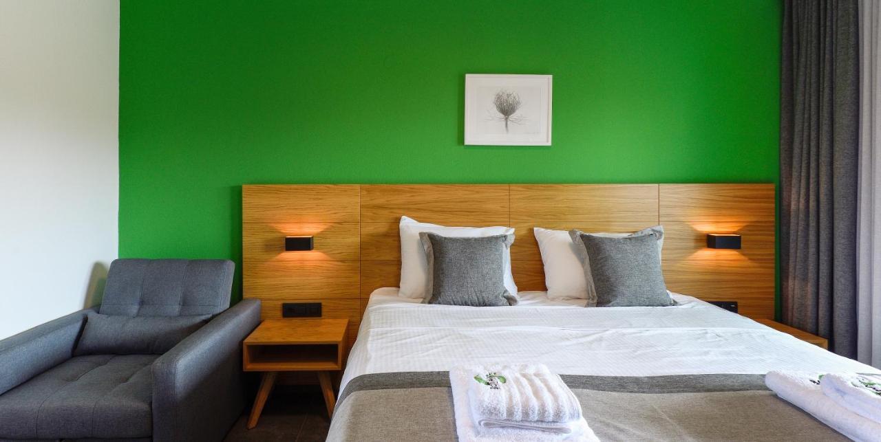 Botanica Luxury Suites Neos Marmaras Ngoại thất bức ảnh